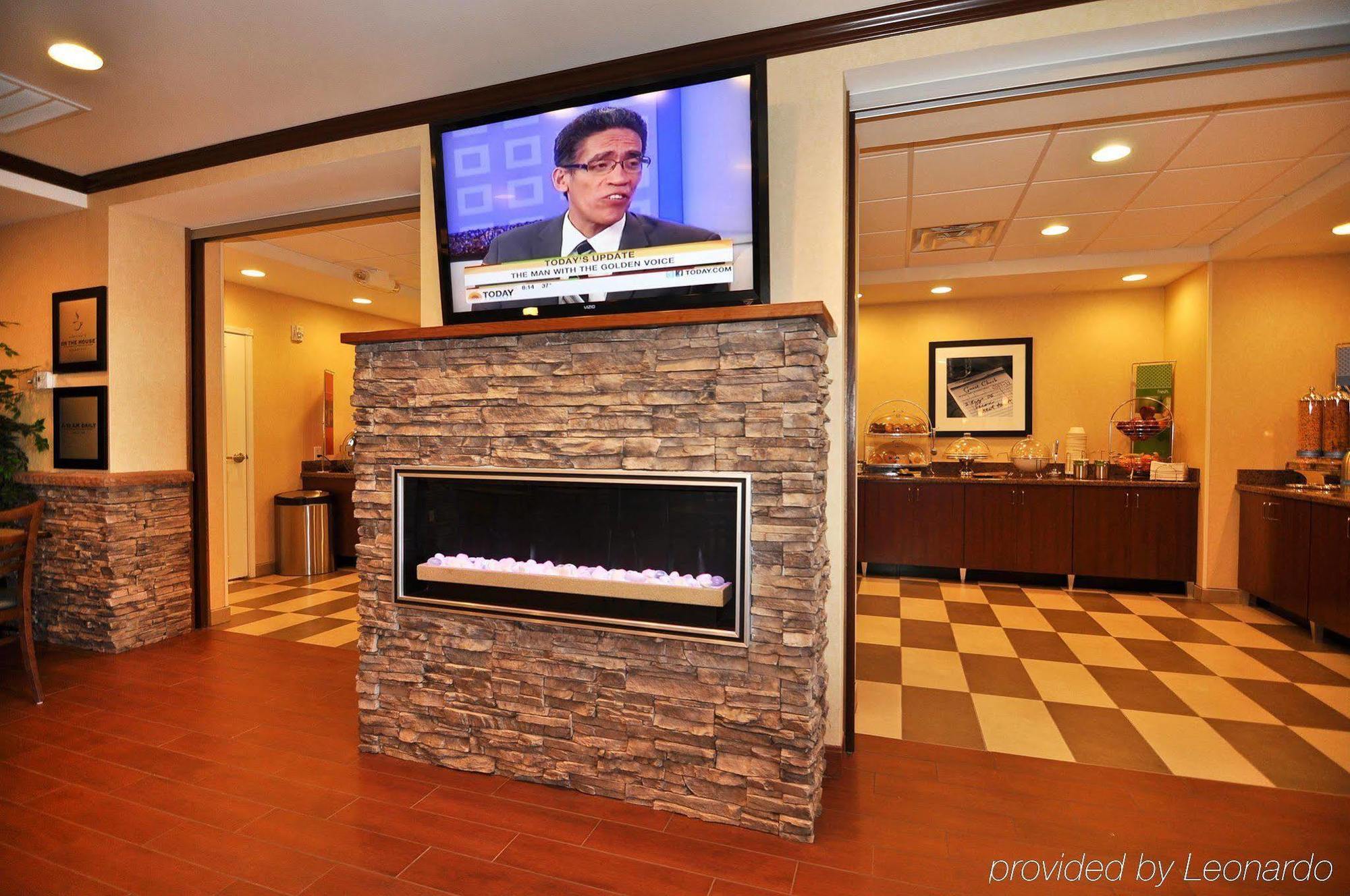 Hampton Inn Alamosa Interior photo